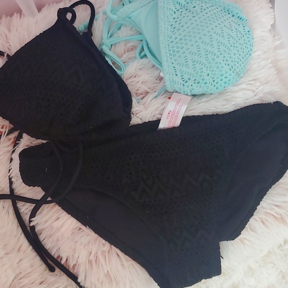 Mix and Match Two-Piece Bathing Suit - Picture 4 of 5